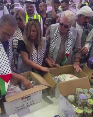 Laila Elwi Instagram - حملة تراحم.. من أجل غزة بالشارقة
#فلسطين #مصر #الامارات