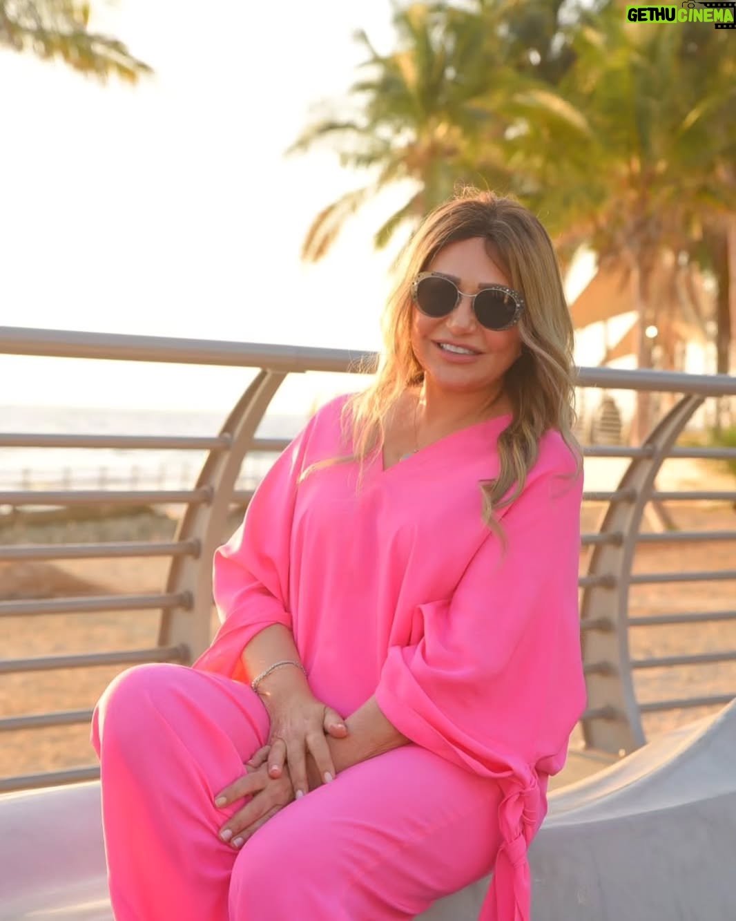 Laila Elwi - 23.8K Likes - Happy Sham El-Neseem everyone 💖🎀💕💓🌸💗
📸 @azmycam