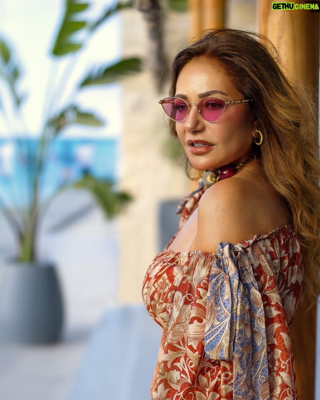 Laila Elwi - 36.3K Likes - My latest photo session with @khaledfadda 📸
Stylist @dinaauf
Makeup&hair: @alsagheersalons
Clothing: @ego_eg
Location @solbeachbar
#LailaEloui
#ليلى_علوي