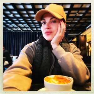 Actress Lana Parrilla HD Photos and Wallpapers March 2025