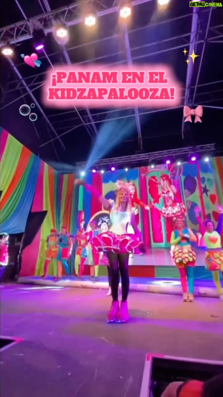 Laura Franco - 5.2K Likes - ¡Inolvidable EL KIDZAPALOOZA! 🎶no paramos de cantar y bailar con un show a pura PANAMMANIA! 🌟🥰💗
A mis chiquipines desde los 0 hasta los 120 años, amo hacer el POGO del canguro más grande del mundo! 🌍💞 @lollapaloozaar
Los amodoro 🥰 Cuchi cuchis
🎀 Pueden disfrutar de la música de Panam en las siguientes plataformas digitales:
👉🏽 YouTube: Panam
👉🏽 Instagram: Yosoypanam
👉🏽 TikTok: Panamycirco