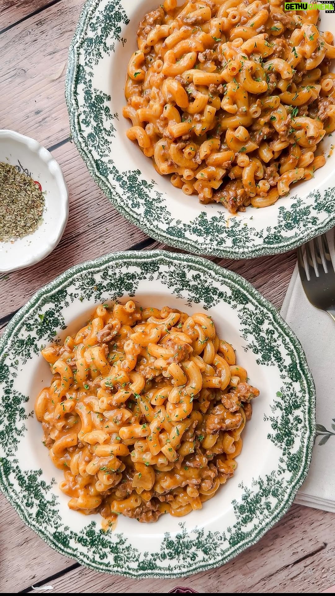Laura Vitale - 3K Likes - This is what I dreamed of hamburger helper tasting like. Creamy, cheesy, beefy and saucy (I want that on a shirt) plus quick and easy and one pot?!!! Sign me up!! But for real, it’s the ultimate family food everyone will love and needs nothing alongside (I mean I wouldn’t turn down something sweet for dessert ya know?!) it’s sensational and you have got to try it! Recipe on my site but if you comment RECIPE (no other character next to it please) I’ll send it directly in your dm! And if you’re watching on FB, recipe is linked in comments !