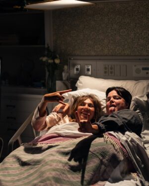 Lea DeLaria Instagram - Beyond excited and grateful to share the astonishing cast of Old Dykes with you! 
The LEGENDARY @realleadelaria plays Mel 🏍️
@insta_xtine and @lvkennedy shine as Laurie 💅 and Terri 💐
And we can’t forget the magical @rae__333 and @milla.rennan who play Young Mel & Laurie! 📺

Shout out to @dpdcasting ✨

All photos by @xingerxanger 📸