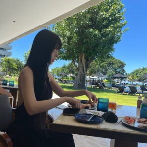 Lee Chae-young Instagram - 🌴#themerusanur