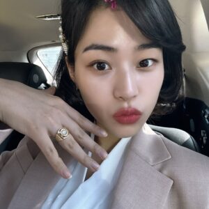 Lee Soo-kyung Instagram - დ 현숙이 정말 좋아해