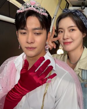 Lee Sun-bin Instagram - 🥹…🥔💕