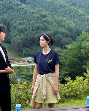 Lee Sun-bin Instagram - 감자야 오늘도 만나쟈..🥔💕
#TVN #감자연구소 #NETFLIX #ThePotatoLab