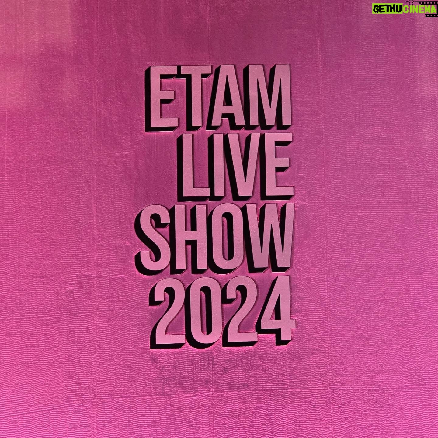 Leila Hadioui - 59.9K Likes - ETAM LIVE SHOW 🩷 @etam Paris Fashion Week '24 🇫🇷
📸 @arnoldjerocki
@dina.s.paris
@rubiesbijoux
@abdelkebdani