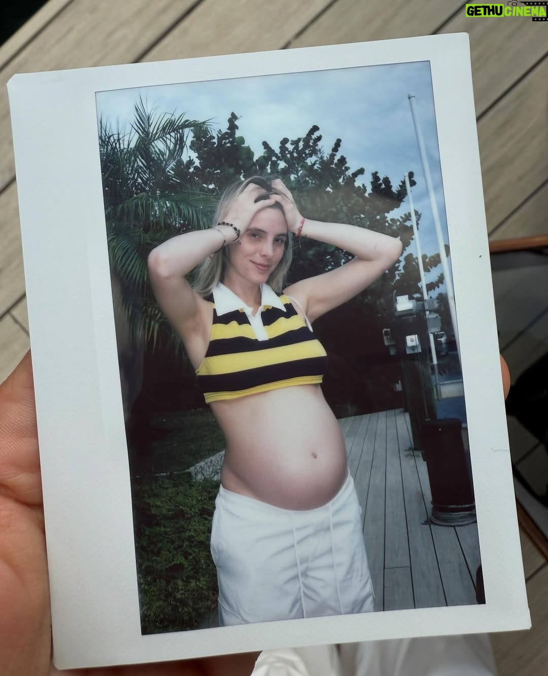 Lele Pons - 2.2 Million Likes - Pregnancy era đđ¤°đź