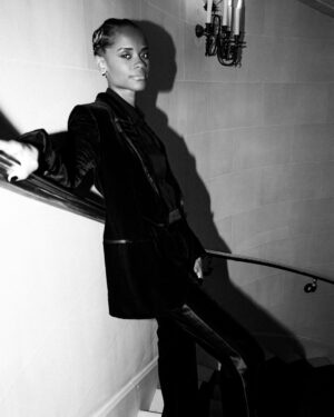 Letitia Wright Instagram - PFW25 🖤

@shionat 
@tomford 
@frankiedaniella 
@stefanbertin 
@brendafordhair 
@jojovandalkidd 
@priyagermaine_photography