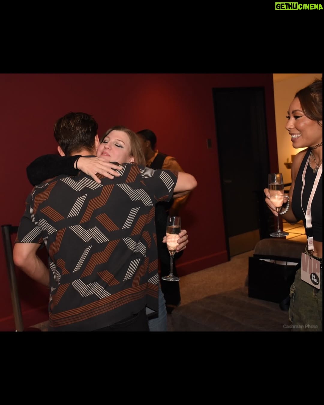 Leva Bates - 488 Likes - As I race to my next weekend in Indy, here are some wonderful memories of last weekend in Vegas! Got to perform, catch up with friends, make new ones and have so much fun!