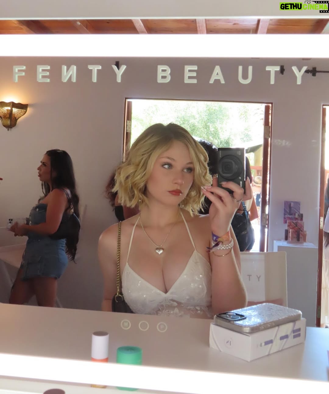 Lily Brooks O'Briant - 6.1K Likes - festival fits got me feeling some kind of way 🎡🌵☀️