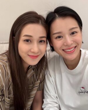 Linda Chung Instagram - 10 minutes of screen time= 10 minutes of adult conversation. 😜😝 Nice catching up with you 大佬 🥰 @myoliemyolie