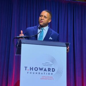Lindsay Czarniak Instagram - Had a fun school night hang (for Melvin - not my kids:) in the city celebrating his work as a leader and mentor inspiring the next generation. The work @thowardfoundation does is really game changing and seeing Melvin's @todayshow family come out to support him is always special. So proud of him! #mentor #leadership #diversity #tv #family