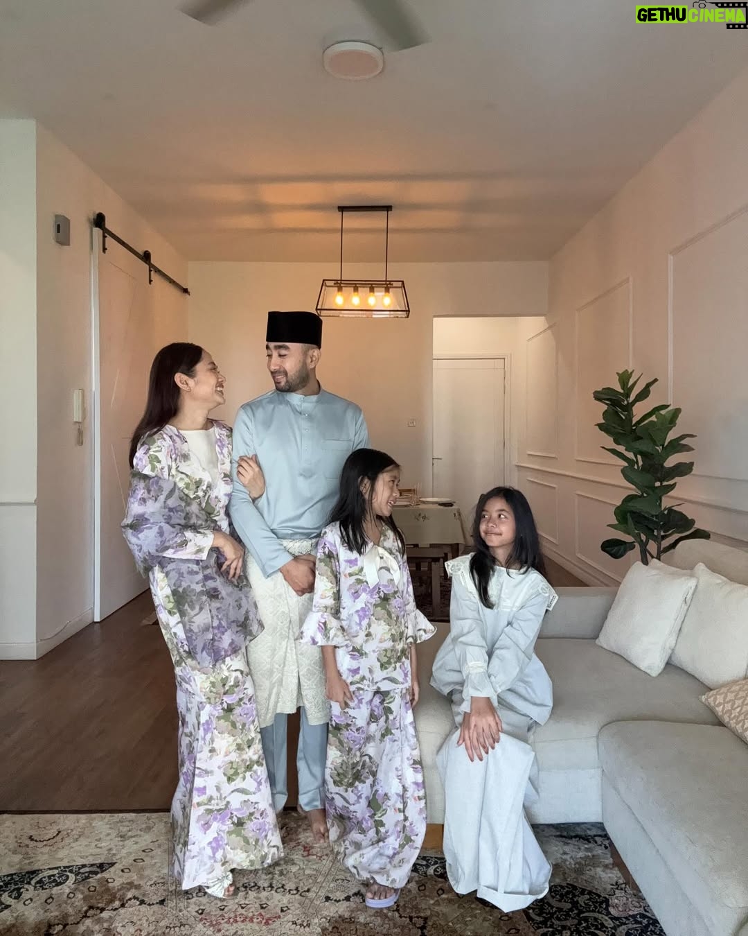 Liyana Jasmay - 1.8K Likes - Selamat Hari Raya, Maaf Zahir Batin🤍
Liyana, Fathuddin, Sofia and Selena