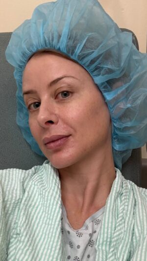 Lo Bosworth Instagram - My diagnosis: endometriosis. And like many women who also suffer quietly from this incurable, chronic disease of pain, fatigue, fertility issues, and so much more - it took about a decade from first experiencing symptoms to finally undergoing laparoscopic surgery to confirm a diagnosis. In today’s free EVERYTHING IS WELLNESS newsletter I’m sharing my story, from symptoms to surgical diagnosis (link in bio, just use your email to sign up and read).
‌
My excision surgery has humbled me, the recovery much longer and more painful than I anticipated.
‌
How I’ve felt through it all? Grateful. Confused. Overwhelmed. Relieved. Validated. Scared. And … now recovering! I made this video almost a week ago, and I see a big difference in myself between that day and now. I’m less emotional, less ouchy, and determined to help spread the word. 
‌
Thank you so much for the endless messages over the past two weeks. I’ve burst into tears so many times reading them, feeling a deep connection to community I didn’t know I had. I hope sharing my story can help you feel less alone, shed some light on symptoms you’re dealing with yourself, or provide some guidance on what to do if you’re a fellow #endowarrior.