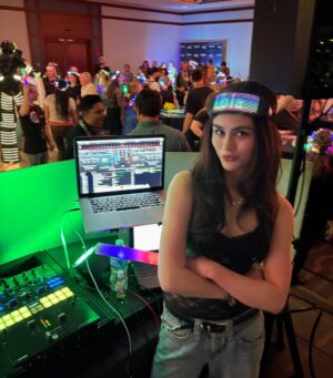 Lola Flanery Instagram - DJ LOLA RETURNS !! So many puppies, parties, and the cutest faces !! @conageddon you have my ❤️ !! Thank you to everyone that came to have fun with us in Boston, you all ROCK !! 🎉😘