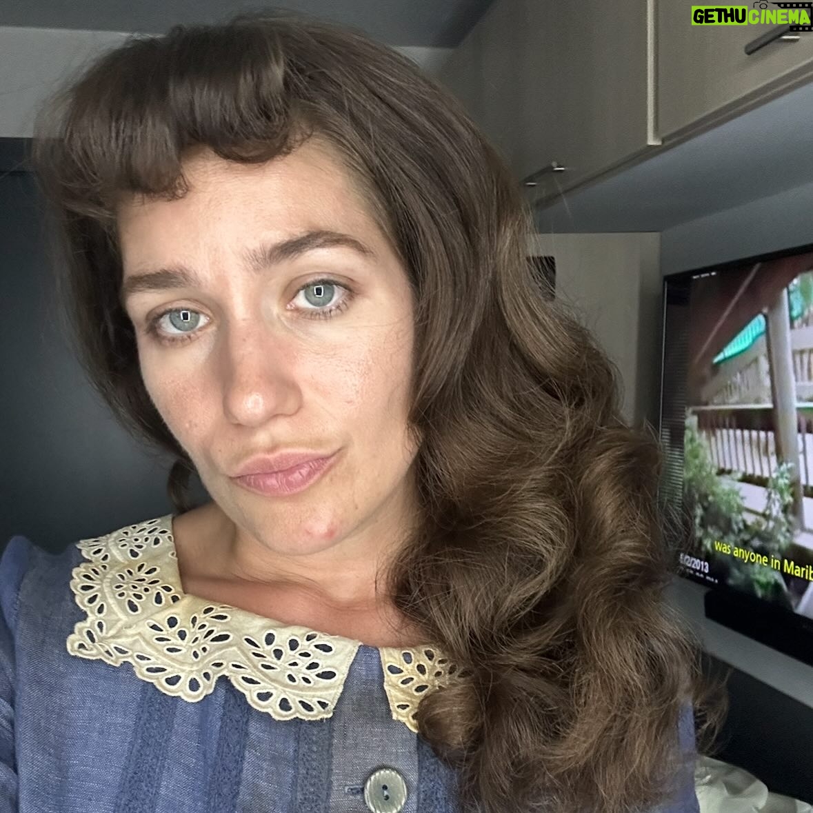 Lola Kirke - 8.1K Likes - go see it duh @sinnersmovie