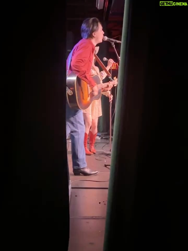 Lola Kirke - 2.1K Likes - Hard to believe that part 1 of the Trailblazer Tour is over 🥹
So grateful to every single one of you who chose to spend a little time with me ❤️
See you back out on the road in June!
(And yes that last pic is of me and the man who caught my beloved 🍕costume after I threw it off the @boweryballroom stage after wearing it while reading an entry from my 13 year old self’s journal funny you should ask)