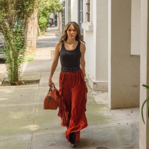 Lore Graniewicz Instagram - Ella es Malena 
Y ya viene 🙌🏻
#elextrañoretornodedianasalazarvix 
#vix @vix

Photo: @ghernandezo