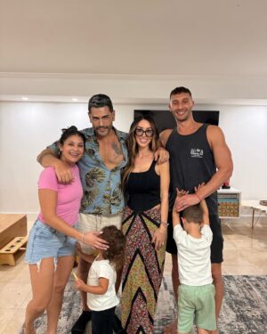 Loren Brovarnik Instagram - The hospitality that @alex_brovarnik  and @lorenbrovarnik showed us, was unbelievable… we are so glad to meet with this wonderful family … it was just alike we know each other for a long time… a Turkish saying:” When hearts are together, locations, differences do not matter” Thanx guys again for everything ❤️🧿🙏
