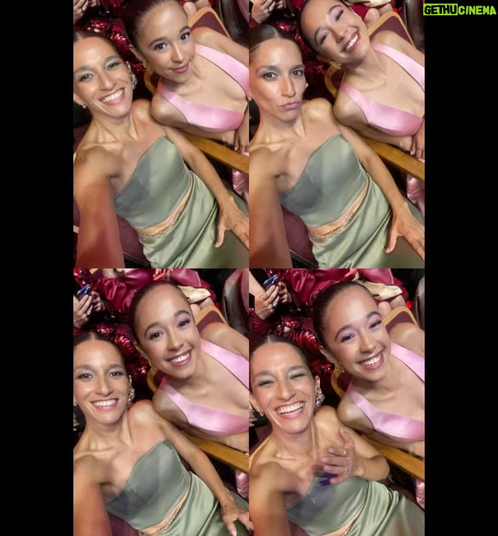 Lorena Capetillo - 4K Likes - Vengo a agradecer una noche para mi muy especial!
1. Traje verde menta, porque “el amor aumenta”
2. Diseño nacional de @prettysssoul. Hay algo mas bello que el diseñador sea tu hijo? Gracias Igna por cada detalle, tu preocupación, apoyo y cariño. Eres un genio.
3. Me encontré con la @romicapetillo
4. Gracias hermana por estar conmigo anoche. Además vestida de @_santadiabla estabas ESPLÉNDIDA!
5. Glinda y Elphaba. Una y mil veces felicitaciones grandiosa @vaneperic
6. El gran team de @9magazinecl
7. @theglasslab.cl , para mí ARTE en vidrio, sus creaciones son hermosas!!
Maquillaje por la talentosa @ainoagonzalez.mua
Zapatos, diseño nacional de la seca @zapatoskarensapiain
Gracias a tod@s por involucrarse con tanto cariño y compromiso :) Gracias a mi hija Lau que estuvo fiel en cada paso, gracias princesa por tu nobleza.
Disfrute mucho de los @premioscaleuche de @somoschileactores , para mí una fiesta donde podemos honrarnos y destacar el valor del trabajo de compañer@s y producciones que son parte de nuestra cultura y que producen conversaciones a partir de grandes reflexiones.
Les amo “respetable público”. Gracias por cada uno de sus mensajes. Acá fiel a seguir creando e interpretando con todo el corazón 🤗♥️✨