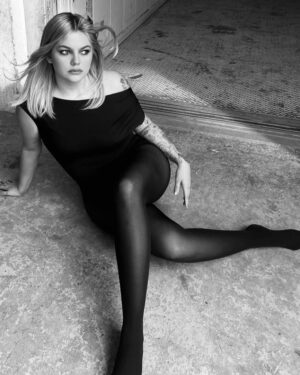 Louane Emera Instagram - no gatekeeping