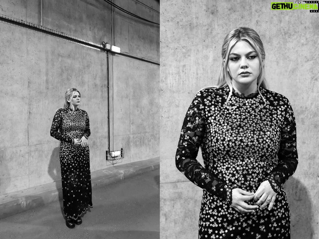 Louane Emera - 47.9K Likes - Je redescends à peine de mon petit nuage.
Je n’arrive pas à croire que ce moment ne soit pas un rêve.
La chanson vous appartient à présent, et j’espère qu’elle vous touchera autant que nous lorsqu’on l’a écrite en studio avec Tristan ♥️
Merci de me suivre dans mes aventures complètements folles et d’être toujours là.
Je suis si reconnaissante de pouvoir vivre tout ça.
Je vous aime de tout mon cœur ❤️
I’m only just coming down from my little cloud.
I can’t believe this moment isn’t just a dream.
The song belongs to you now, and I hope it touches you as much as it did us when we wrote it in the studio with Tristan. ♥️
Thank you for following me on my completely crazy adventures and for always being there.
I’m so grateful to be able to live all of this.
I love you with all my heart. ❤️
Merci @stadefrance @francerugby et toutes vos équipes extraordinaires ♥️
Merci à toute l’équipe @rabanne et @juliendossena je me suis sentie comme une fée ✨
Merci @alecredde @alexbouchou @ludohurel @mister12points @valencakfred Q et toutes les équipes de @france.tv
Merci @oliviernusse @geayguenael @universalmusicfrance @islanddefjam @jimzelechowski @romain_lecq @maud_argentin @romain_constant @julesbzs et toute l’équipe ♥️
Merci @teckoff_off la meilleure équipe du monde ♥️
Merci @onlyprogroup et @naymrb ♥️♥️♥️
Merci @josephdimarco t’es mon gars sur ♥️
Merci @jadegasset_ ♥️♥️♥️
Merci à mes fées @rudymarmet @siwarcheiakh @lisamchlik @milarunser @alicoque_ @thescar.lab et évidement @lyana_kantsalieva t’étais dans mon cœur à chaque instants ♥️
📸 @milarunser