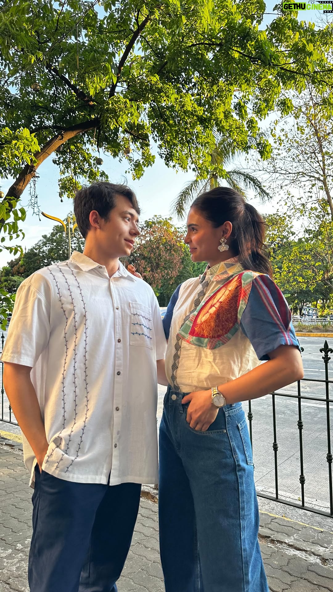 Lovi Poe - 4.3K Likes - One drinks lang ☝🏼🥃🍺
Tag mo yung friend mong ganito malasing 🤭
#GuiltyPleasureFilm on Netflix
