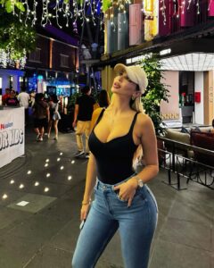 Luana Vjollca Most Liked Photos and Posts