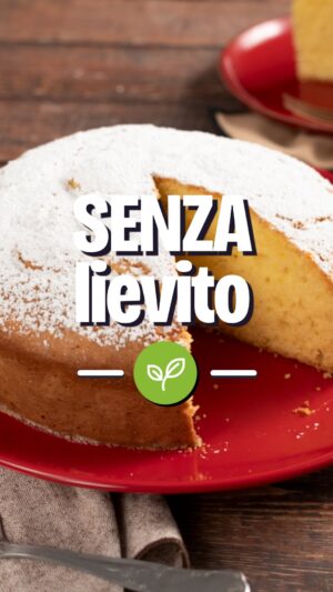 Ludovica Gargari Instagram - Torta senza lievito? Si può fareeeeeee 💚 Ci pensa @lulugargari 🥧 
Perfetta per Pasquetta ✨

Ingredienti per uno stampo da 20 cm di diametro:
150 gr yogurt intero bianco
150 g di zucchero
70 ml d'olio di semi
2 uova
300 g farina 00
5 gr di bicarbonato di sodio (equivale a circa 1 cucchiaino)
1 cucchiaio d'aceto o succo di limone
q.b. zucchero a velo 

Procedimento:
Montare uova e zucchero, aggiungere lo yogurt, l'olio
e mescolare. Aggiungere farina, bicarbonato e aceto. Versare in uno stampo foderato con carta forno e cuocere a 170 gradi in forno ventilato per 30/35 minuti. Far raffreddare e cospargere con zucchero a velo.

#giallozafferano #gz #torta #senzalievito #foodie #foodvibes