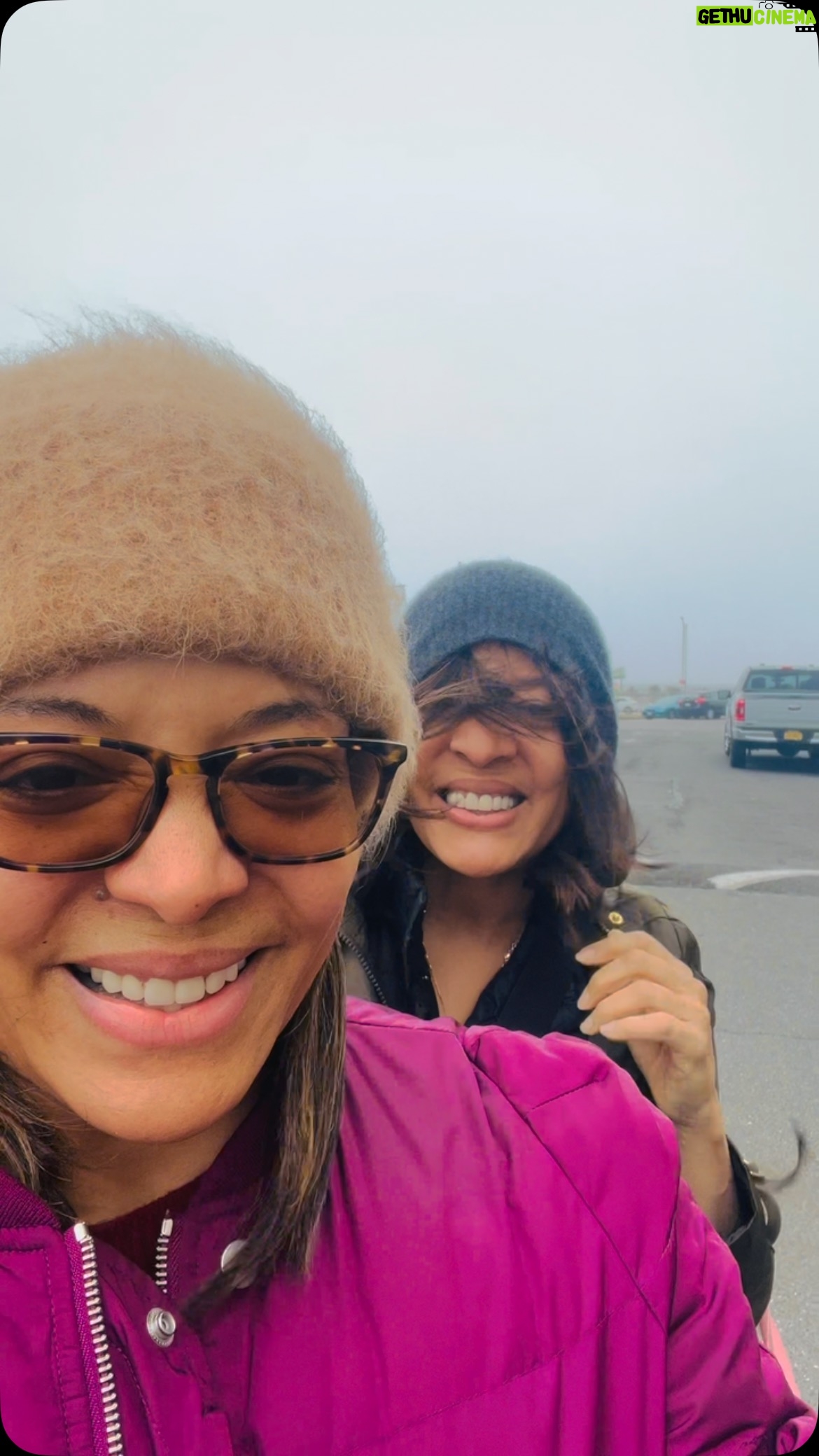 Luna Lauren Velez - 4K Likes - As Lori fights with her hat…
Luna: It’s windy…
Lori: It’s dangerous out here!
#sunday #windy #twins #rockway #love ✨