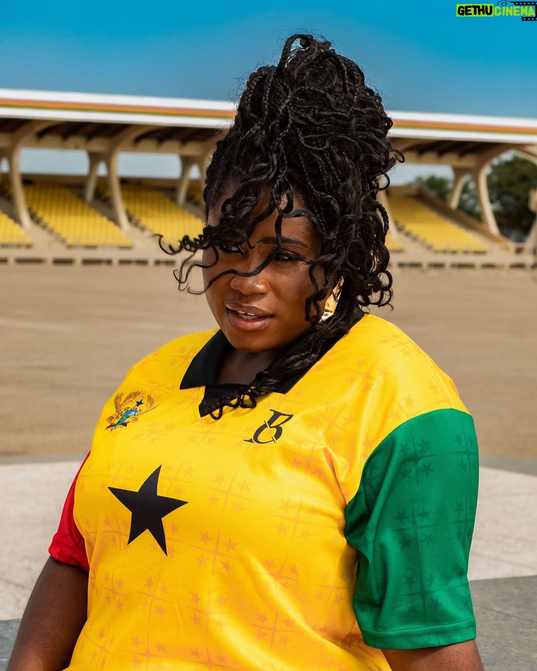 Lydia Forson - 6.6K Likes - Go Ghana 🇬🇭
Wishing the #BlackStars the very best today!!
Photo & Jersey : @benzilla_clicks