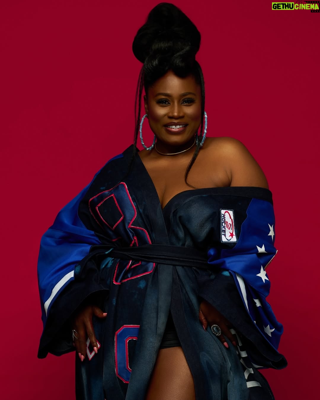 Lydia Forson - 19.4K Likes - 𝐅𝐨𝐮𝐫 𝐎𝐡! 🥳
Outfit : @rluriofficial
MUA : @official_allure_by_ben
Photo : @laceupmedia
Creative Director: @lydiaforson
#LydiasFabulousForty #BirthdayGirl #OctoberBorn #40thbirthday