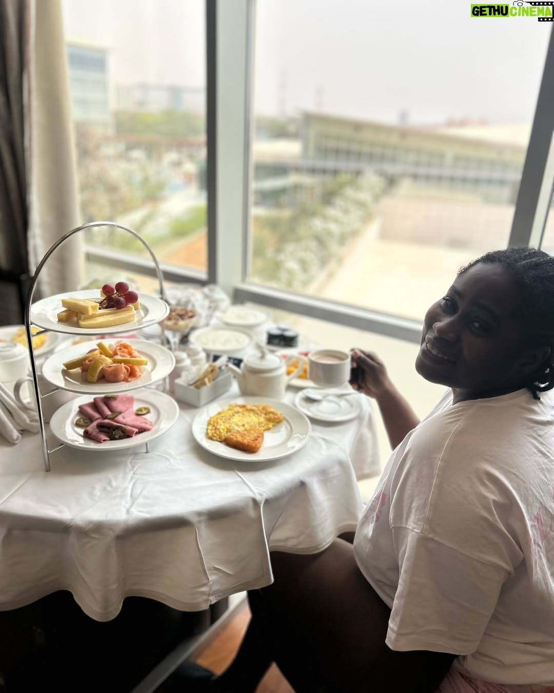 Lydia Forson - 4.8K Likes - 3rd & 4th slide…