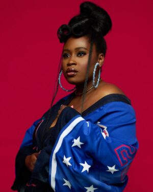 Lydia Forson Instagram - 𝐅𝐨𝐮𝐫 𝐎𝐡! 🥳

Outfit : @rluriofficial 
MUA : @official_allure_by_ben 
Photo :  @laceupmedia 

Creative Director: @lydiaforson 

#LydiasFabulousForty #BirthdayGirl #OctoberBorn #40thbirthday