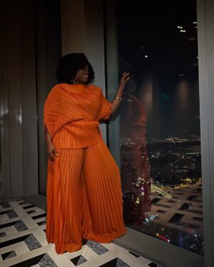 Lydia Forson Instagram - 1. I’m going to take more pictures & videos than I post.

2. I enjoy my own company. 

3. I’m going to turn friends into content creators.

4. I’m going to post the worst of the videos & pictures I take. 

5. My captions won’t match my posts. 

6.  I’m never exactly where I say I am. 

** Last Slide—🤣
