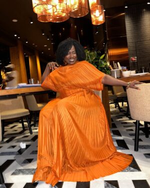 Lydia Forson Instagram - 1. I’m going to take more pictures & videos than I post.

2. I enjoy my own company. 

3. I’m going to turn friends into content creators.

4. I’m going to post the worst of the videos & pictures I take. 

5. My captions won’t match my posts. 

6.  I’m never exactly where I say I am. 

** Last Slide—🤣