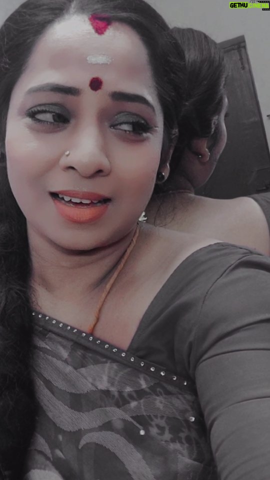 MV. Tamil Selvi - 421 Likes -