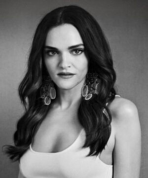 Madeline Brewer Instagram - the women of the handmaids tale for @washingtonpost ❤️ our final season premieres tomorrow with 3 episodes on Hulu