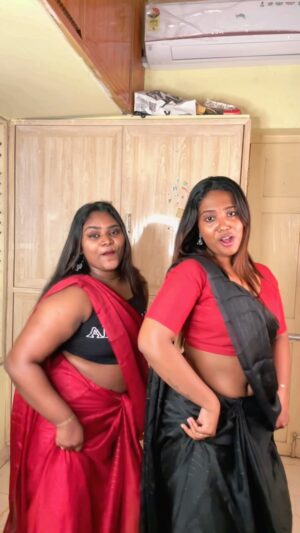Madhu Meetha Instagram - Comment 🖤 or ♥️Dream - um. Wakeup - um 🫦 #reels #instadaily #instagood #instagram #fyp #reelsinstagram #trendingsongs #viral #dance #explore #expolorepage