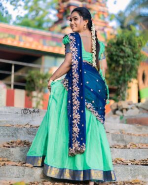 Madhu Meetha Instagram - இனிய தமிழ் புத்தாண்டு நல்வாழ்த்துக்கள் 🩷

Model @madhurameshbabuoffl 
On lens @sathish_photography49 
Makeup @kalaiartistry 
Costume @effingo.arcadia
Hairdresser @nyyxvibrant_makeover 
#insta #instagram #newyear #tamilnewyear #photooftheday #portraitphotography #photo #explore #explorepage