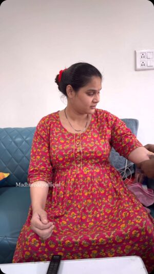 Madhu Reddy Instagram - ఎంతమందికి ఇలా జరిగింది☹️🫣🤦🏻‍♀️ 

#insta #instagram #instamusic #pregnant #pregnacy #chekup #sugartest #viral #feed #pregnantbelly #cravings #feed #pregnancylife #pregnancyjourney #tips #life #viralsongs #pregnantwithtwins #baby #babyboy #babygirl #babylove #maternity #maternitystyle #pregnancydiary #pregnancyjourney #reachvideos