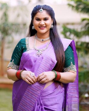 Madhu Reddy Instagram - Wtng for👩‍🍼
Without my permission don’t uplode my pix on youtube 🚨😡😡😡😡

Blouse : @pravallis_boutique 
Jewyalary: @suhaicollections 
#insta #instagram #instamusic #madhureddyofficial #maternity #pregnant #pregnantbelly #pregnancy #viral #viralpost #viralpost2025 #mother #motherdaughterlove #motheranddaughter #feed #reach #reachpost #happy #happybaby #pregnancylife #pregnancyphotoshoot #pregnancyglow #pregnancycravings #trending #trend #trendingsongs #reelitfeelit❤️❤️ #feelingloved❤️ #babybump #babybumpstyle