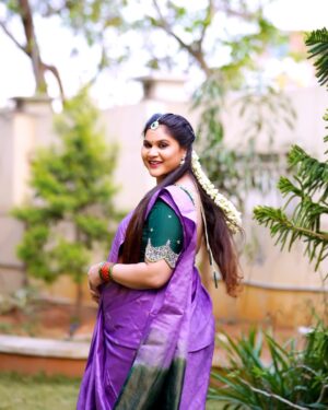 Madhu Reddy Instagram - Wtng for👩‍🍼
Without my permission don’t uplode my pix on youtube 🚨😡😡😡😡

Blouse : @pravallis_boutique 
Jewyalary: @suhaicollections 
#insta #instagram #instamusic #madhureddyofficial #maternity #pregnant #pregnantbelly #pregnancy #viral #viralpost #viralpost2025 #mother #motherdaughterlove #motheranddaughter #feed #reach #reachpost #happy #happybaby #pregnancylife #pregnancyphotoshoot #pregnancyglow #pregnancycravings #trending #trend #trendingsongs #reelitfeelit❤️❤️ #feelingloved❤️ #babybump #babybumpstyle