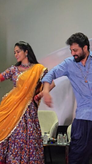 Madhumitha Instagram - #godarikesoggadne full song link in bio 👆🏻