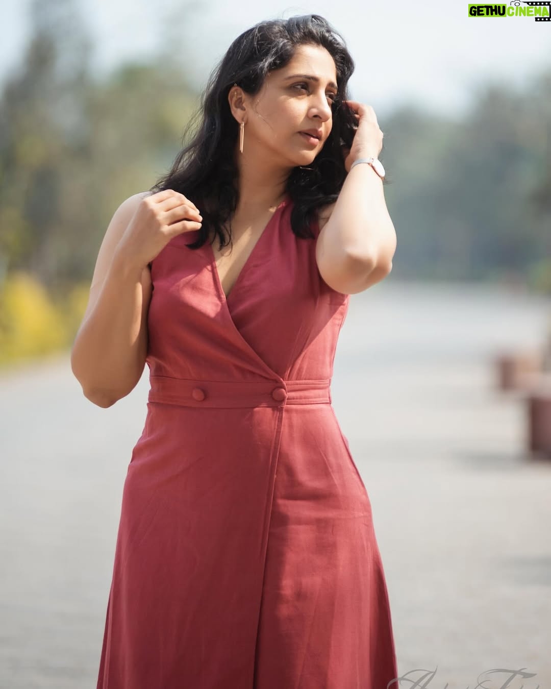 Madhurani Gokhale - 23.2K Likes - Red alert: I’m feeling fierce and fabulous!
Photographer: @ashayrtulalwar