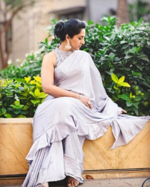 Madhurani Gokhale Instagram - True beauty in a Woman is reflected through her soul ….

Clicked by @classycaptures_ 
Styled by @srujana_by_ruttuja 
Jewellery @snehabrooch 

Managed by @soulfulanaya