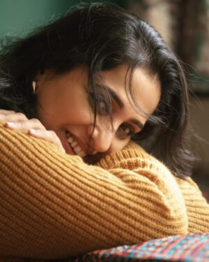 Madhurani Gokhale Instagram - Our Greatest Freedom is 
Freedom to choose our Attitude 

PC @ashayrtulalwar