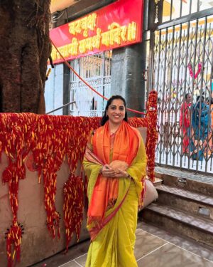 Madhurani Gokhale Instagram - अशक्यही शक्य करतील स्वामी…!